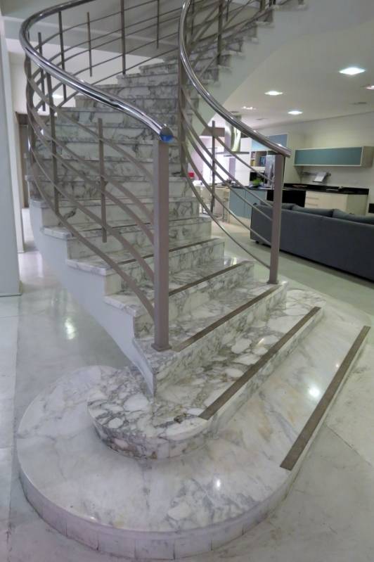 Escada de Mármore Externa Preço Bixiga - Escada de Granito área Externa
