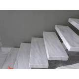 escada de mármore branco preço Casa Verde