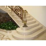 instalação de escada de mármore crema marfil Casa Verde
