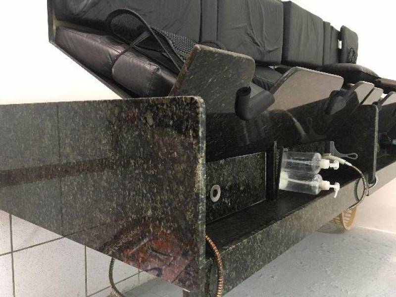 Lavatório de Granito para Salão Vila Buarque - Lavatório de Granito com Saia Lavatório de Granito para Salão Vila Buarque - Lavatório de Granito com Saia
